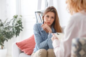 a woman needs an oxycodone addiction treatment program